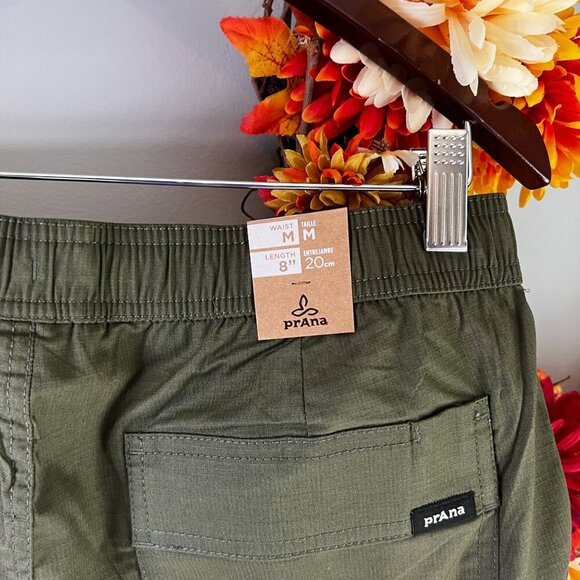 prAna Men's Double Peak E-Waist MEDIUM/ 8"L Hiking Short in Cargo Green - Picture 4 of 8